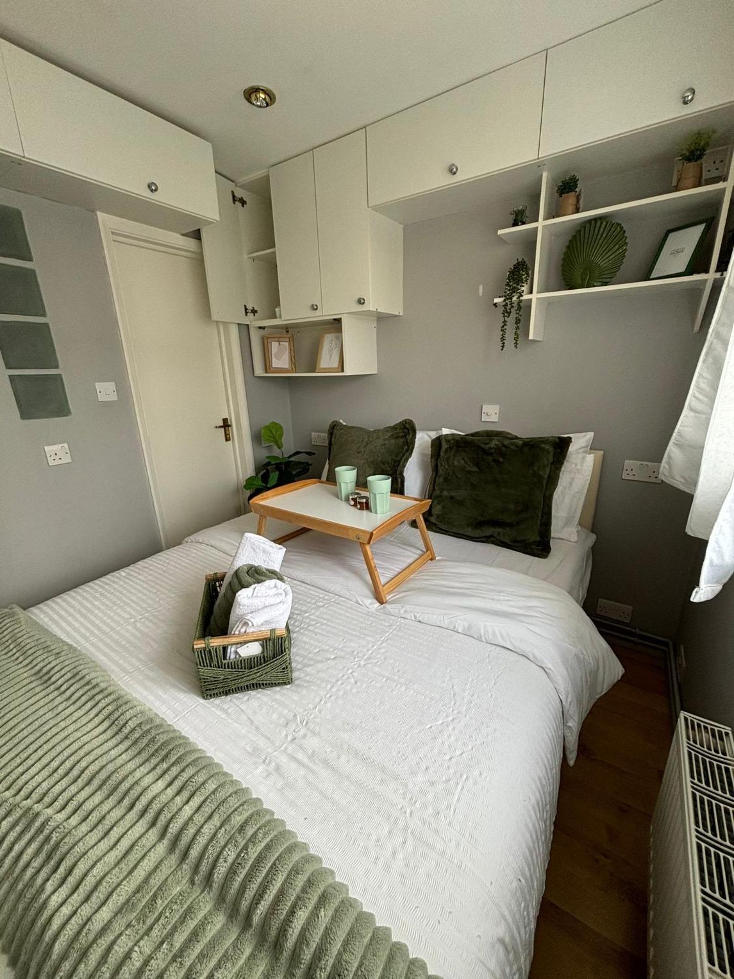 Apartamento Amazing En-suite In Finchley Londres